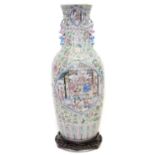 Large Chinese Qing Dynasty Cantonese vase