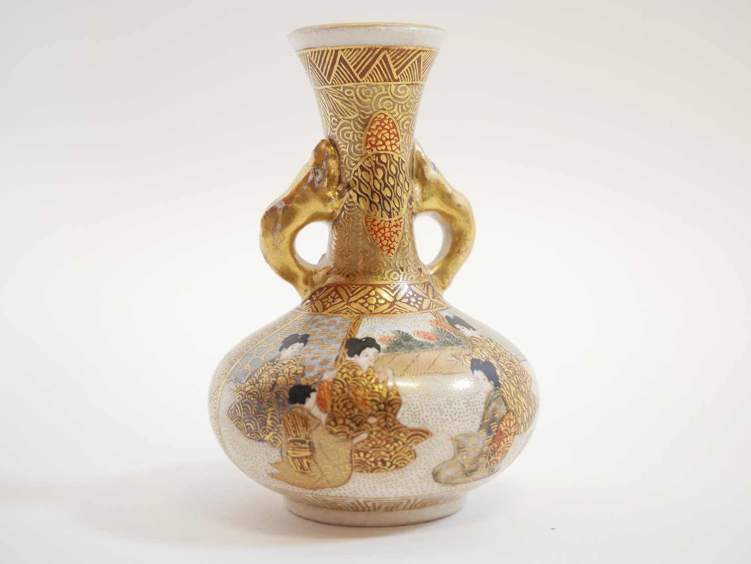 Miniature Japanese Satsuma twin handled vase - Image 3 of 4