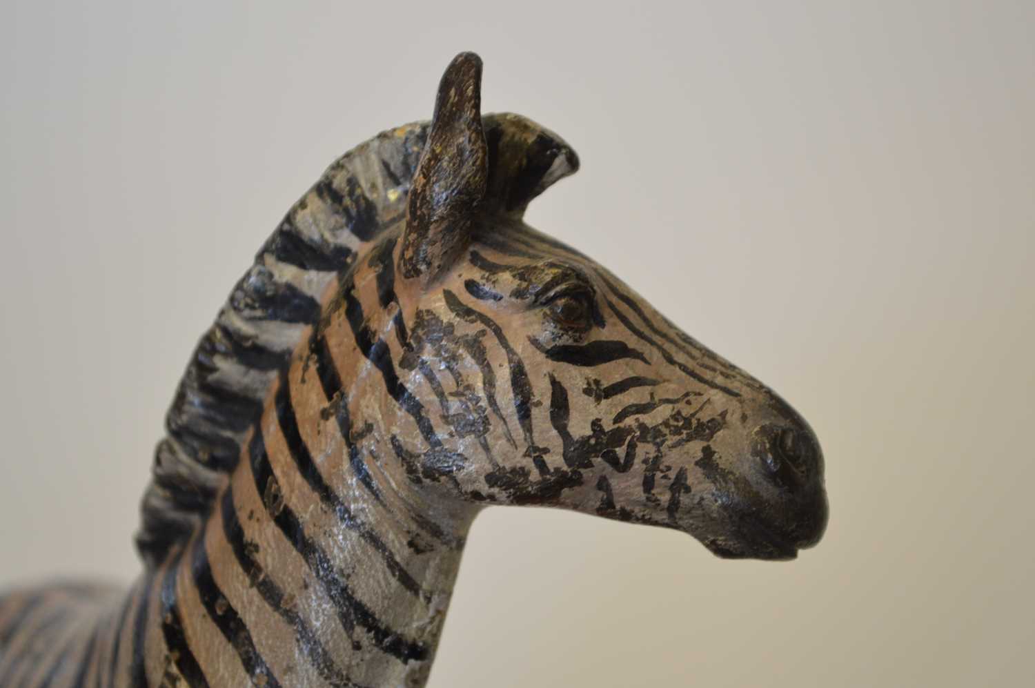 Cold painted bronze Zebra - Image 3 of 5