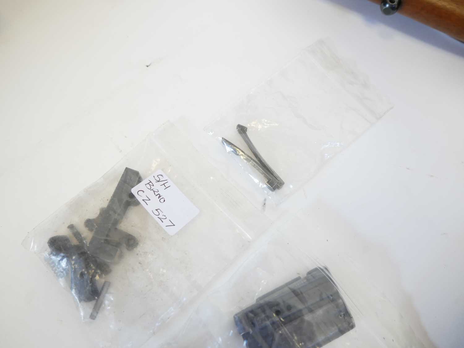 Rifle spare parts - Image 3 of 7
