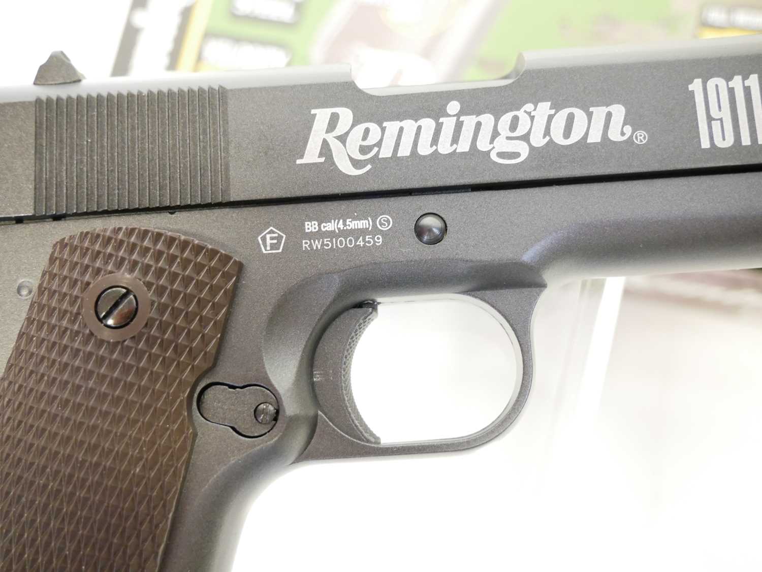 Remington CO2 .177 1911 air pistol, - Image 2 of 5
