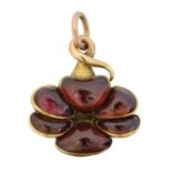 An early 19th century garnet pendant,