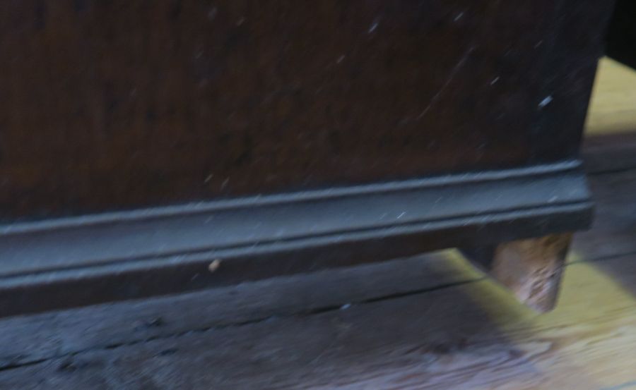 A Georgian mahogany bureau, the fall flap opening to reveal a shaped interior with drawers and - Image 3 of 4