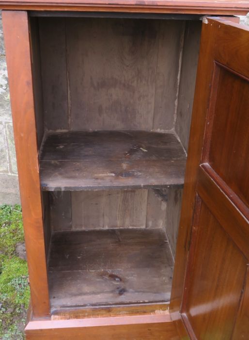 An Edwardian oak pot cupboard, with carved decoration to door and back, height 35ins, together - Image 3 of 4