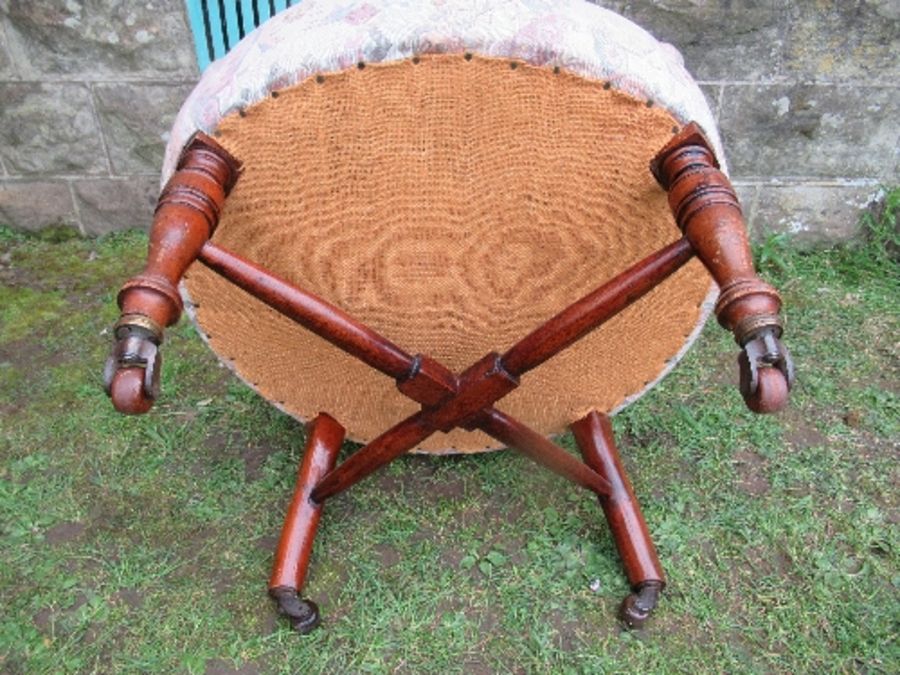 A Victorian style tub chair, together with a mahogany armchair, with tapestry back over shell - Image 3 of 5