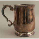 A Georgian silver mug, Newcastle 1732, maker Isaac Cookson, weight 5oz, height 4ins