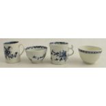 Two First Period Worcester mugs, decorated in blue and white, height 2.5ins, together with two tea