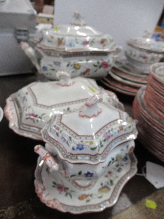 A Cauldon Ltd Brown Westhead Moore and Co dinner service, comprising covered serving dishes, meat - Bild 5 aus 5