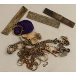 A quantity of jewellery, comprising gold, silver and costume items