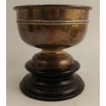 A silver circular pedestal rose bowl, with ribbed body, Birmingham 1915, weight 11oz