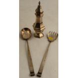 A pair of silver salad servers, London 1896, together with a silver octagonal baluster sugar caster,
