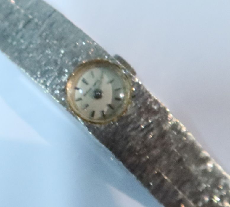 A 9ct white gold Beuche Girod Swiss lady's watch, dial with baton numerals, approximately 8mm - Image 2 of 5
