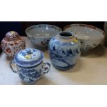 A collection of 18th and 19th century Chinese porcelain, to include two 18th century export
