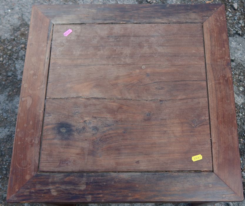 An eastern hardwood coffee table, 22ins x 22ins, height 19.75ins - Image 2 of 2