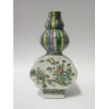 A Chinese Qing Porcelain Famille Verte Vase with double gourd shaped neck and decorated with