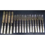 Victorian Silver and Mother of Pearl Fruit Knives and Forks (4 knives, 12 forks, Sheffield 1900, HW,