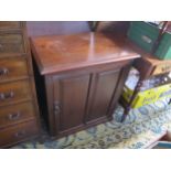 An Edwardian Mahogany Cupboard, 66(w)x77(h)x41(d0cm