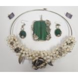 A Silver and Malachite Pendant with foliate decoration (6x4cm) and with matching earrings, pearl and