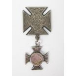 Two Silver Cross Pendants with engraved decoration, 10.6g