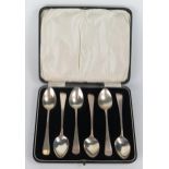 Six Silver Tea Spoons, cased, Birmingham 1930, Barker Brothers Silver Ltd., 70.6g