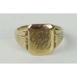 9ct Gold Signet Ring, size N.5, 3.9g