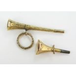Two 19th Century Gold Watch Keys, one set with agate and a jump ring (45mm), 7.1g