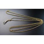 Antique 22" 9ct Gold Guard Chain with spring clasp, 8.9g