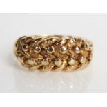 Antique 18ct Gold Keeper Ring, marks rubbed, size N, 6.1g