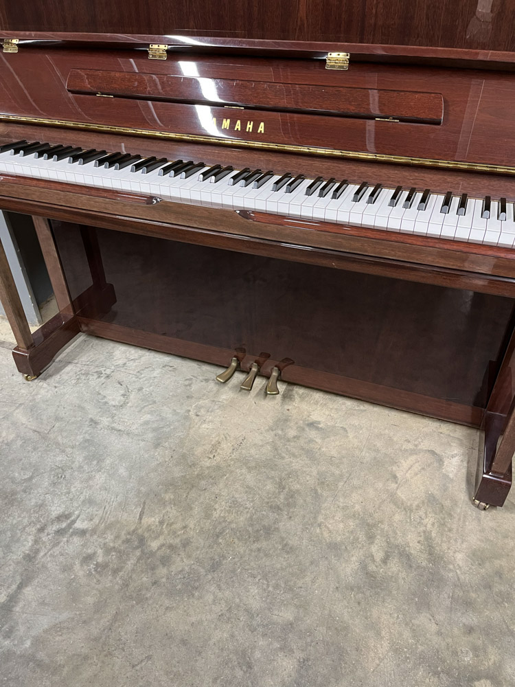 Yamaha (c1998) A Model U1 upright piano in a traditional bright mahogany case. - Image 3 of 4