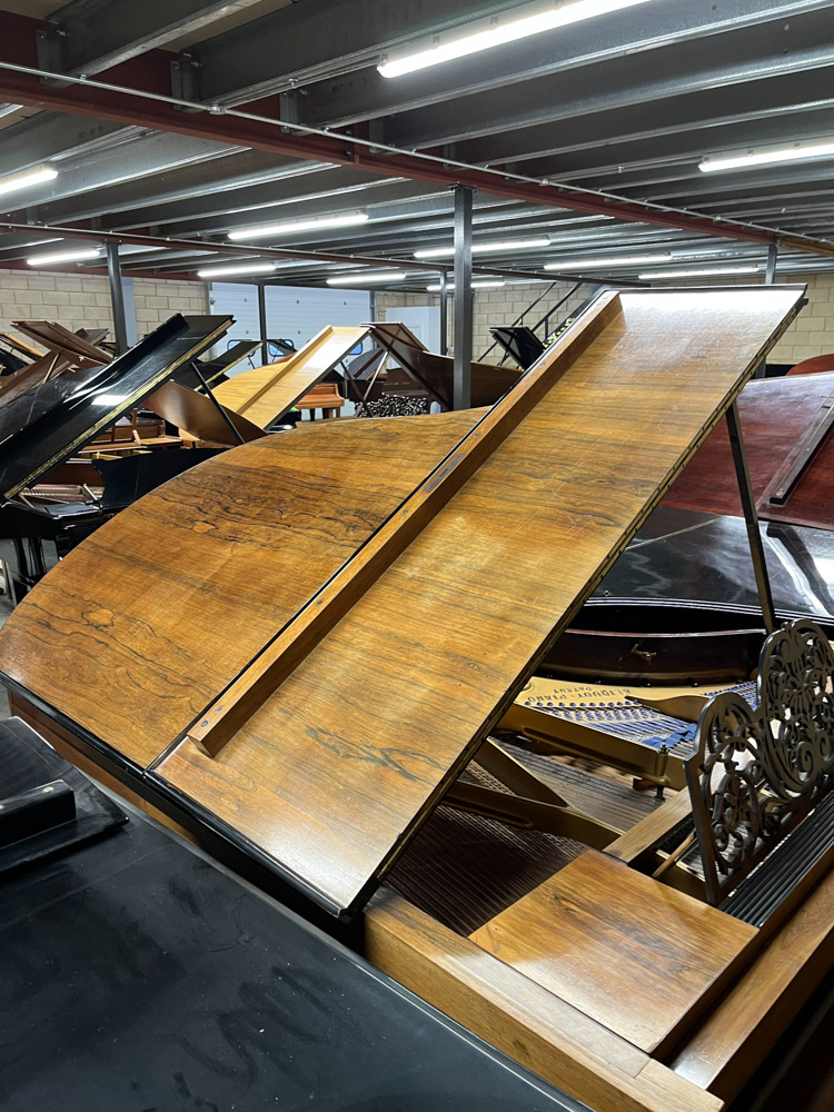 Blüthner (c1897) A 6ft 11in grand piano in a rosewood case on turned and fluted legs. - Image 8 of 10