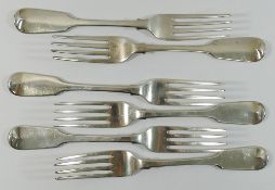 A set of four George IV silver fiddle pattern dinner forks, London 1824 by Walter Brind,