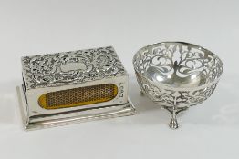 A silver match box holder, Chester 1900, with embossed top, 7cm x 4.8cm x 2.