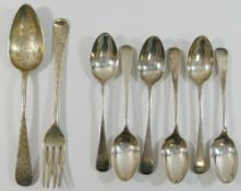 A set of six silver old English pattern teaspoons, Sheffield 1917,