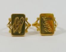 A yellow metal signet ring inscribed 'Ellen', stamped '22CT', 6.