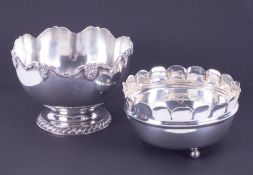 A Victorian silver sugar bowl with inscription, marked '1899', diameter 11cm, together with a