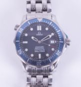Omega, a gents Omega 007 Seamaster, automatic, chronometer, date wristwatch, 300m (1000ft), 41mm