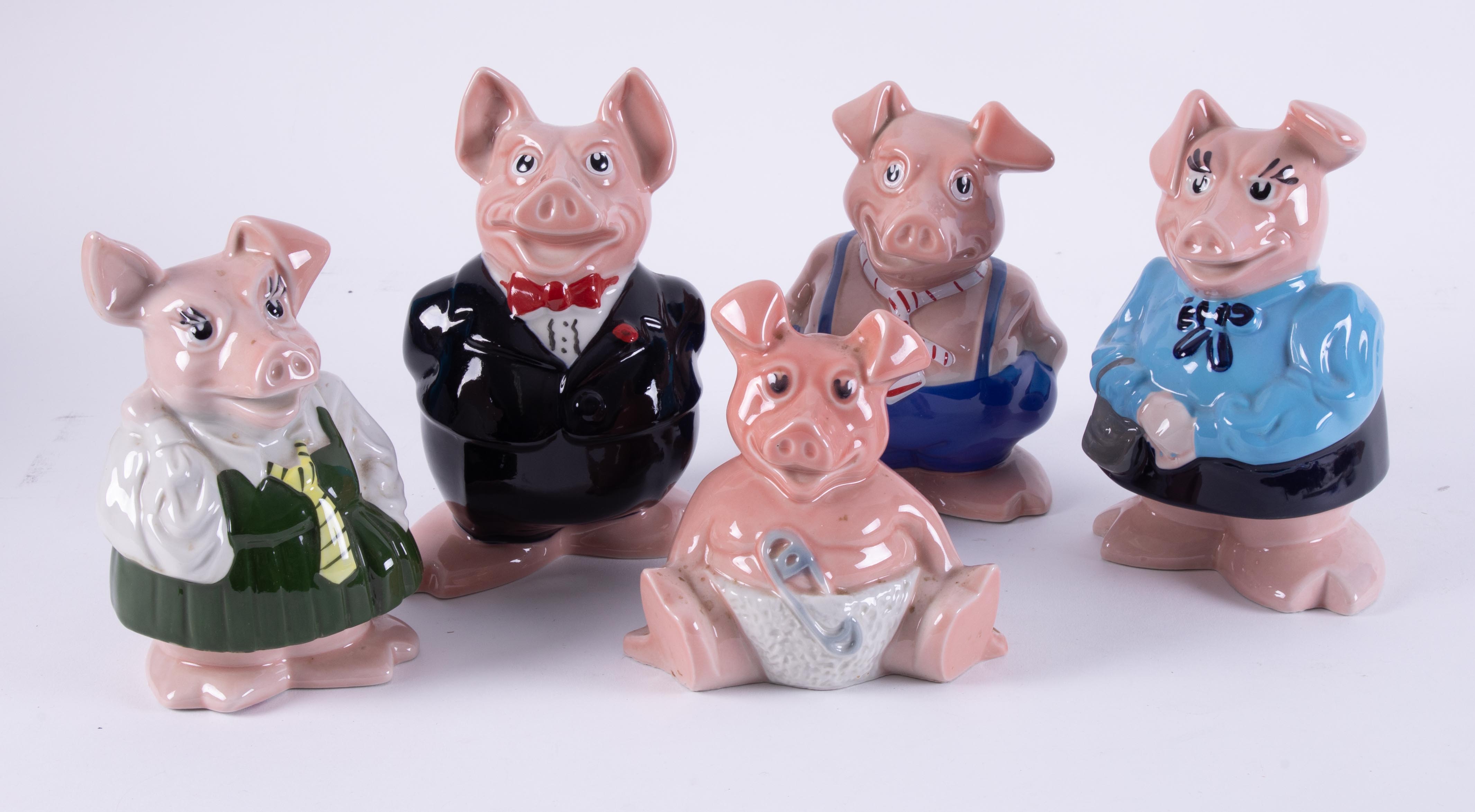 Five Wade NatWest piggy banks (all lack stoppers).