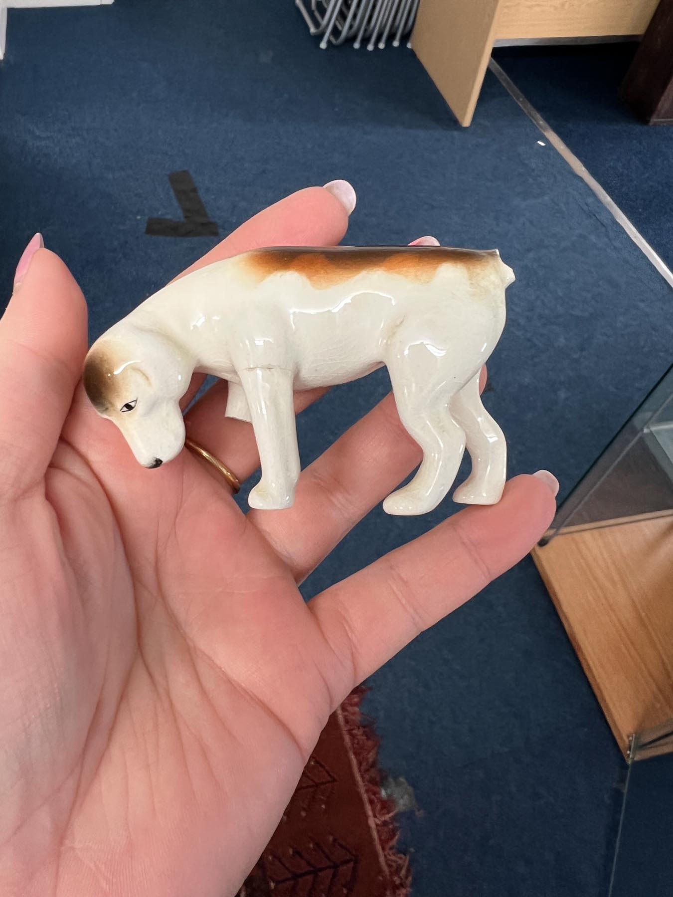 A Beswick hunting group together with two Royal Doulton horses (some damage to the hunting group). - Image 16 of 19