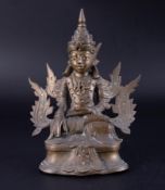 A bronze deity figure, 19cm.