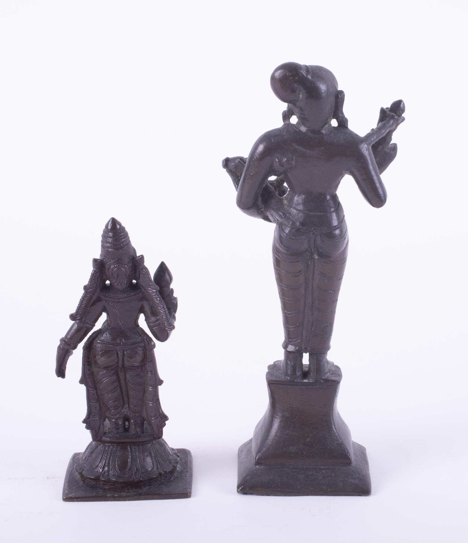 Eight bronze deity figures, tallest 20cm. - Image 5 of 9