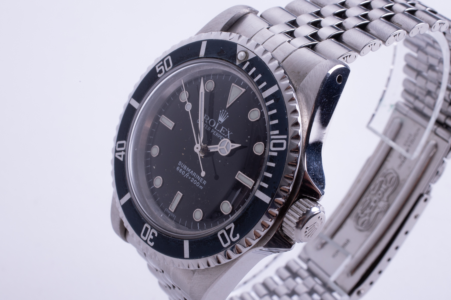 Rolex, a gent's stainless steel automatic 1976 Rolex Oyster Perpetual Submariner, 5513, serial - Image 3 of 4