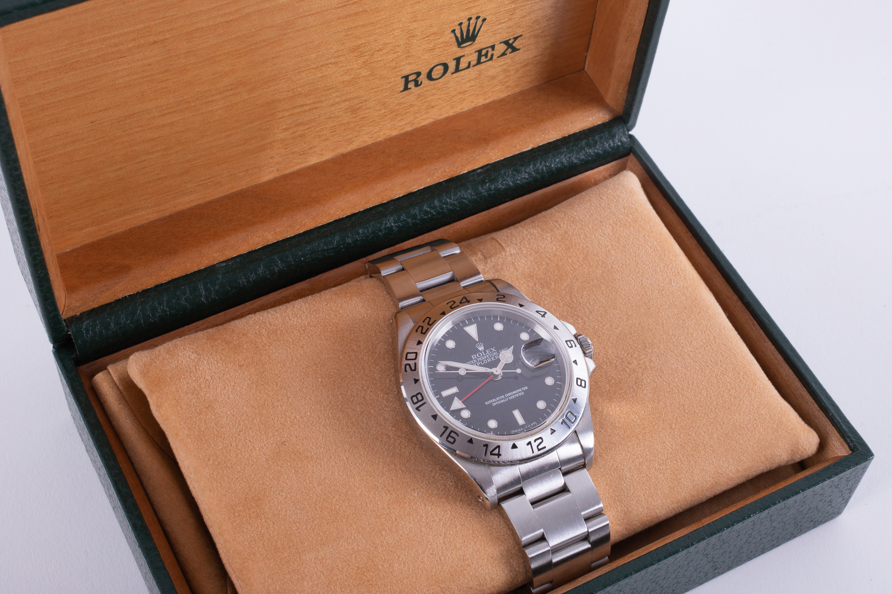 Rolex, a 1996 Rolex Explorer II, Oyster Perpetual Date, model 16570, guarantee number W940985, in - Image 5 of 9