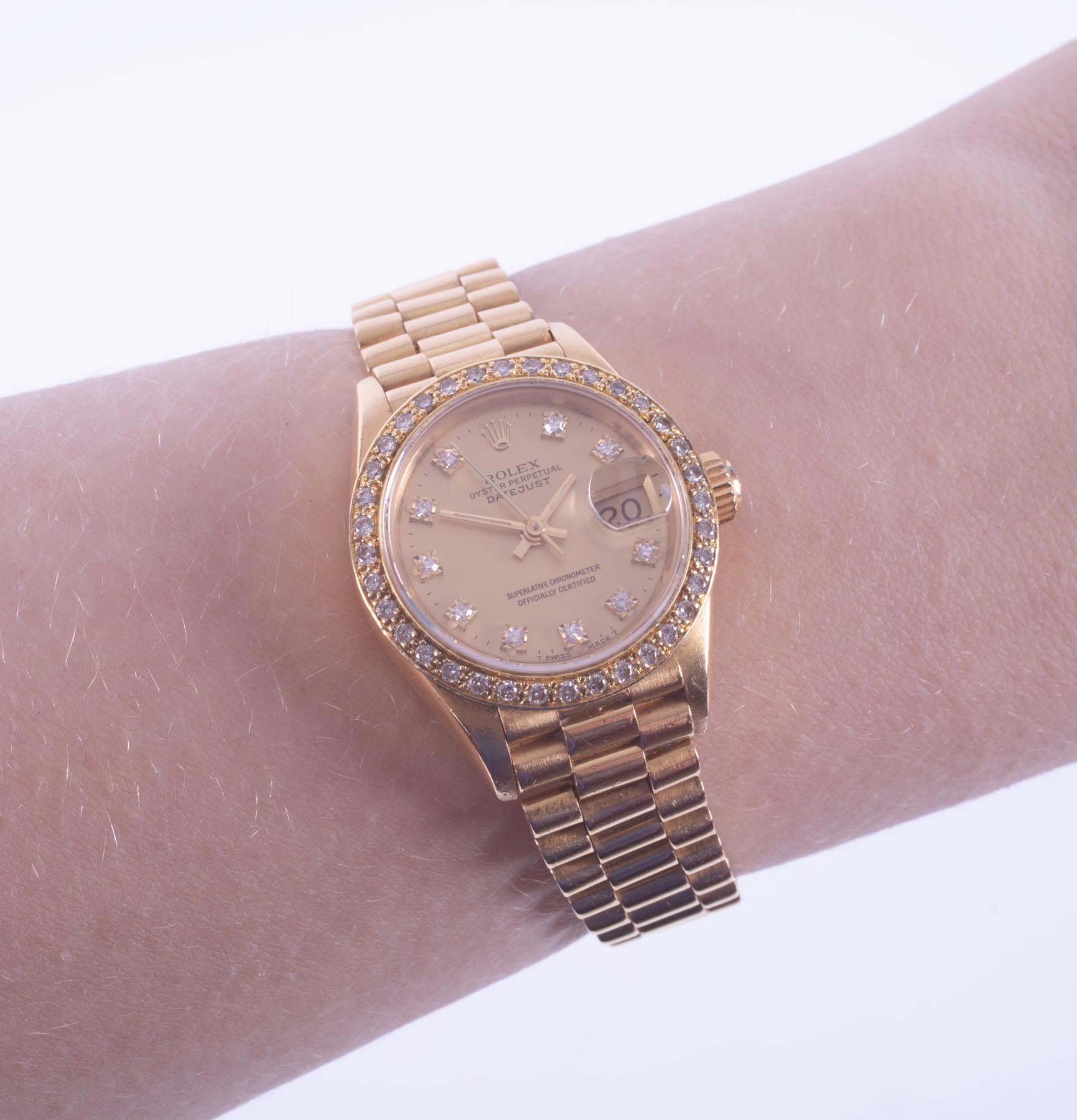 Rolex, a ladies 18ct yellow gold automatic Rolex Oyster Perpetual Datejust chronometer with - Image 2 of 5