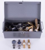 A large collection of assorted gent's (mainly) wristwatches.