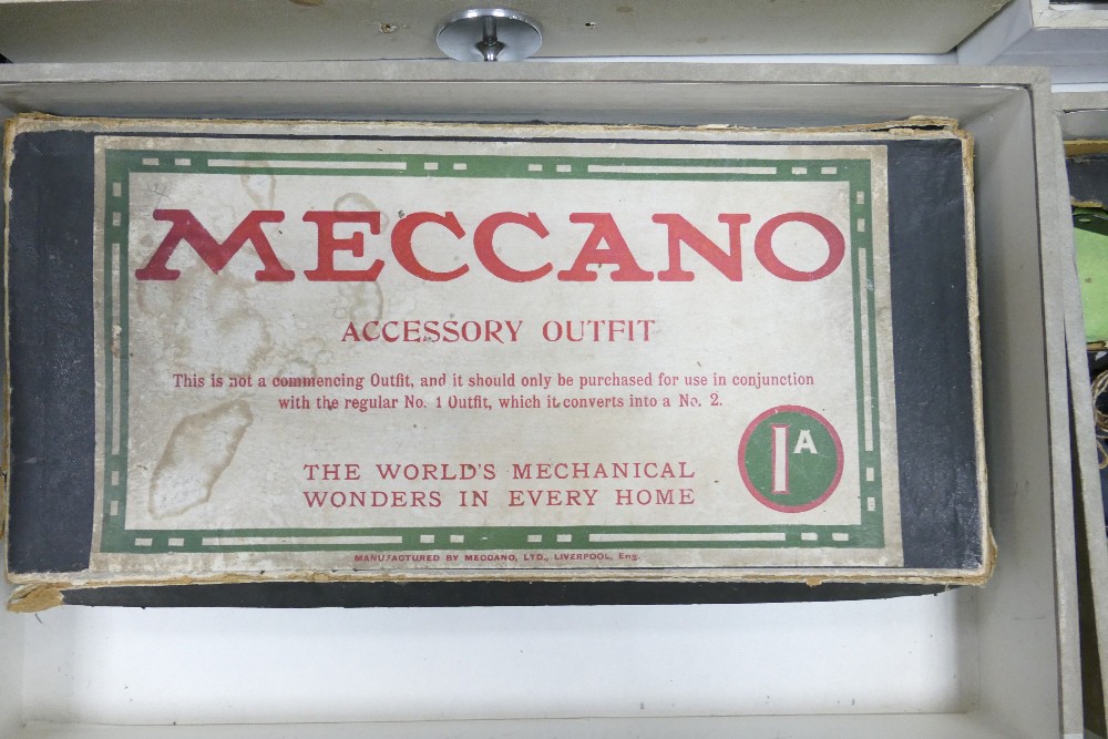 A large collection of Meccano Accessory Outfits & sets including: 1, 1a, 2a, 4a etc. 10 individual - Image 5 of 18