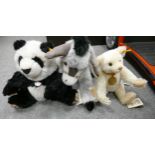 Steiff Teddybor 32 Millennium, Manschli Panda 25 Sitzend & Issy Esel 60 Greu LLengend Teddy Bears: