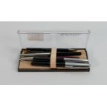 A collection of vintage pens including Sheaffer, Parker etc: