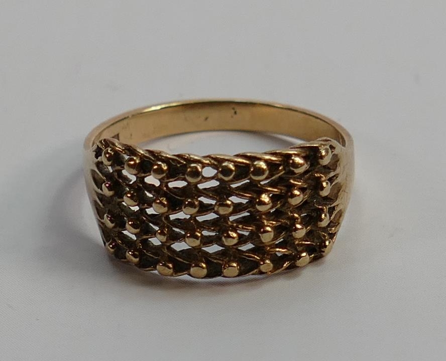 9ct keepers ring, size T, 3g: