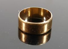 9ct gold wedding ring, size P/Q, 4.3g: