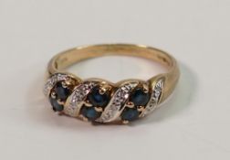 Ladies 9ct Gold Dress Ring: set with diamond & sapphire stones, 2.5g, size Q